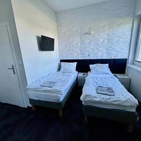 Hotel Lesny Korne Buitenkant foto