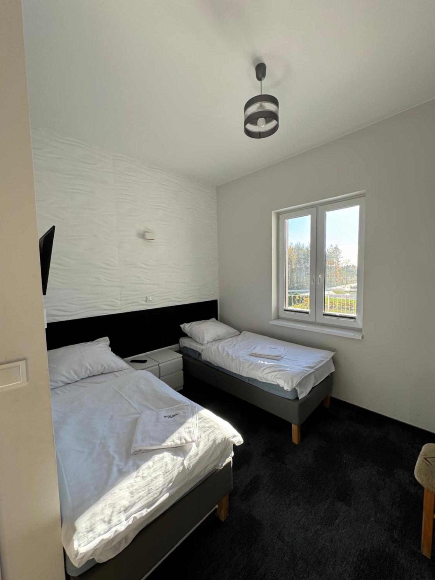 Hotel Lesny Korne Buitenkant foto