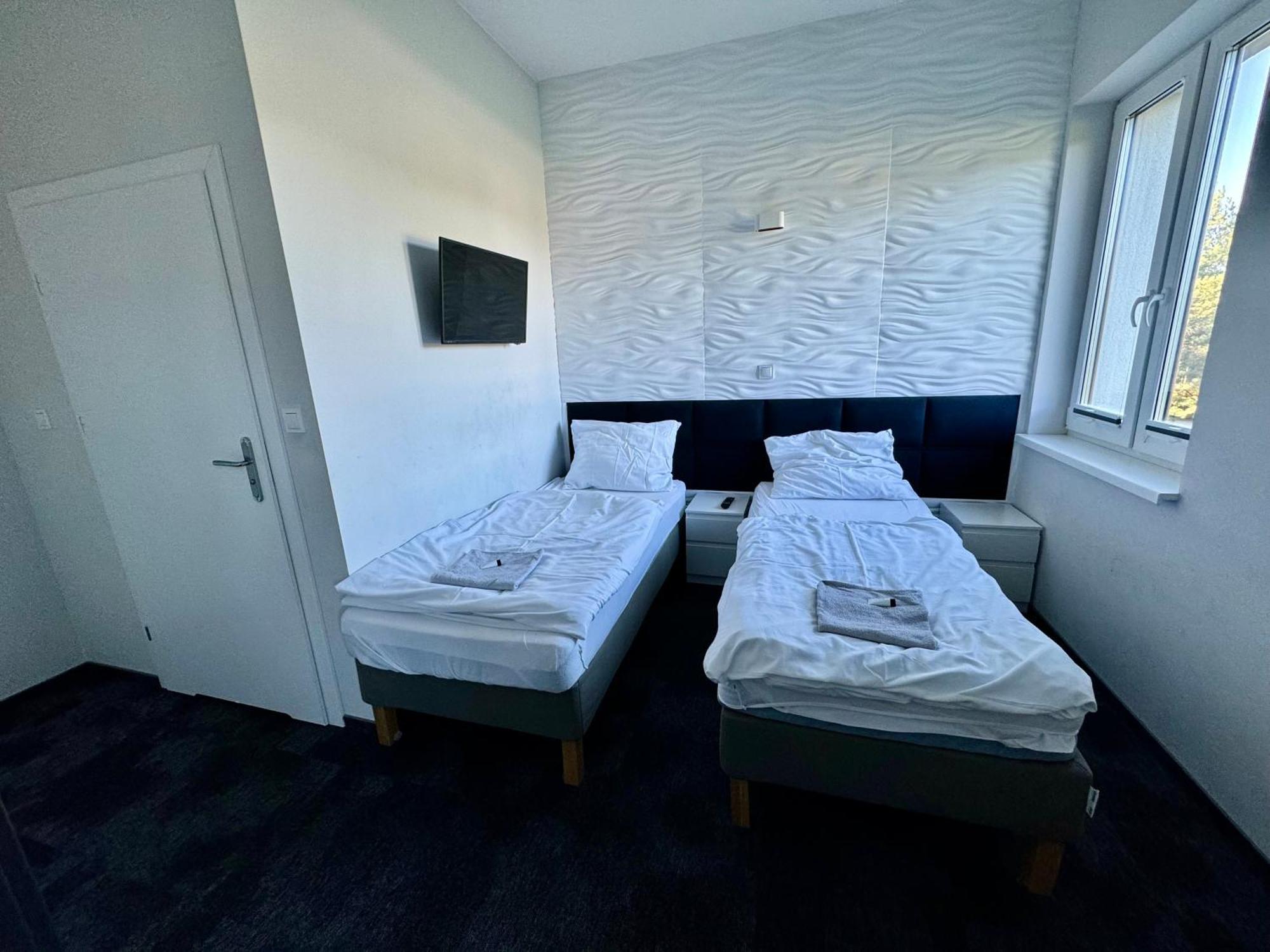 Hotel Lesny Korne Buitenkant foto